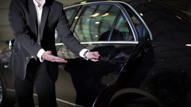 Airport Taxi Service | A1 Bracknell Taxi