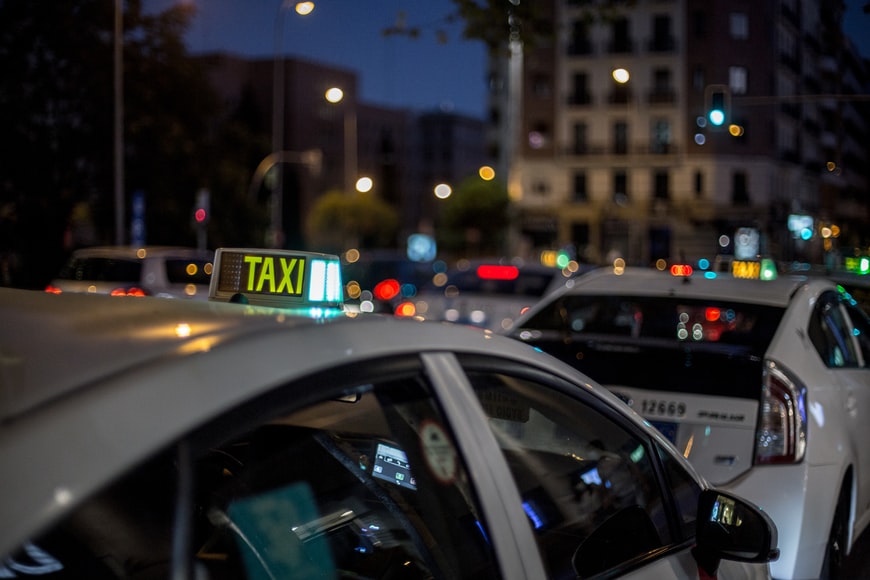10 Reasons to Book Taxi for Office Christmas Party - A1 Bracknell Taxis