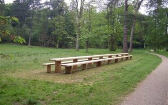 lily hill park holiday taxi transfers