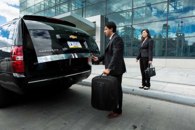 A1 Bracknell Taxi Airport Trasfers Bracknell Airport Transfers london