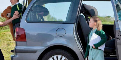 school taxi bracknell